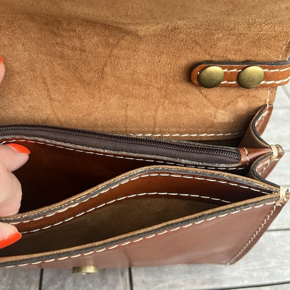 Patricia Nash Torri Crossbody British Tan Leather Purse Clutch Removable Strap - Picture 8 of 9